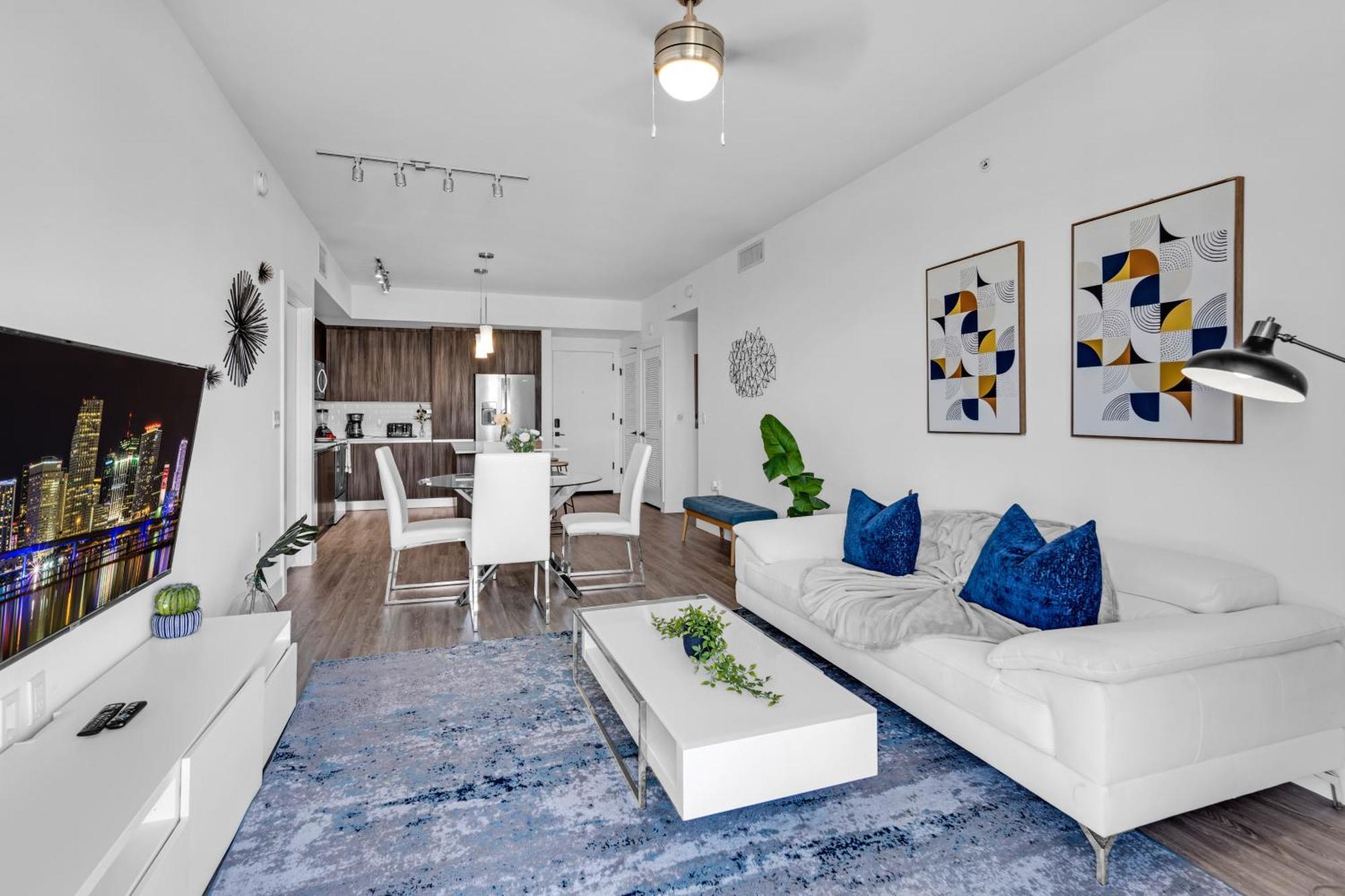 Amazing 2 Bedroom Unit In Doral Miami With Free Parking Hialeah Gardens Exterior photo